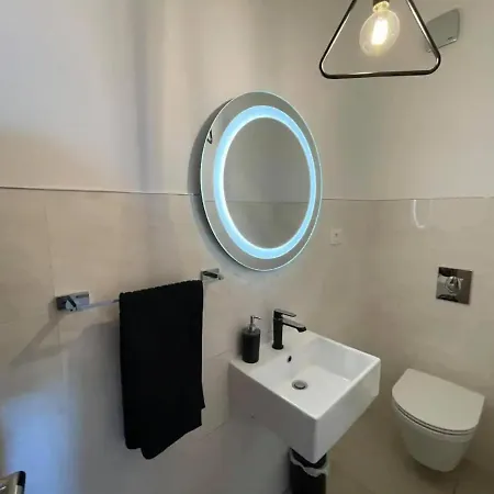 Apartament Sunluxvilla 2Nd Floor *
